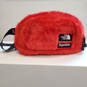 North Face x Supreme Faux Fur bag